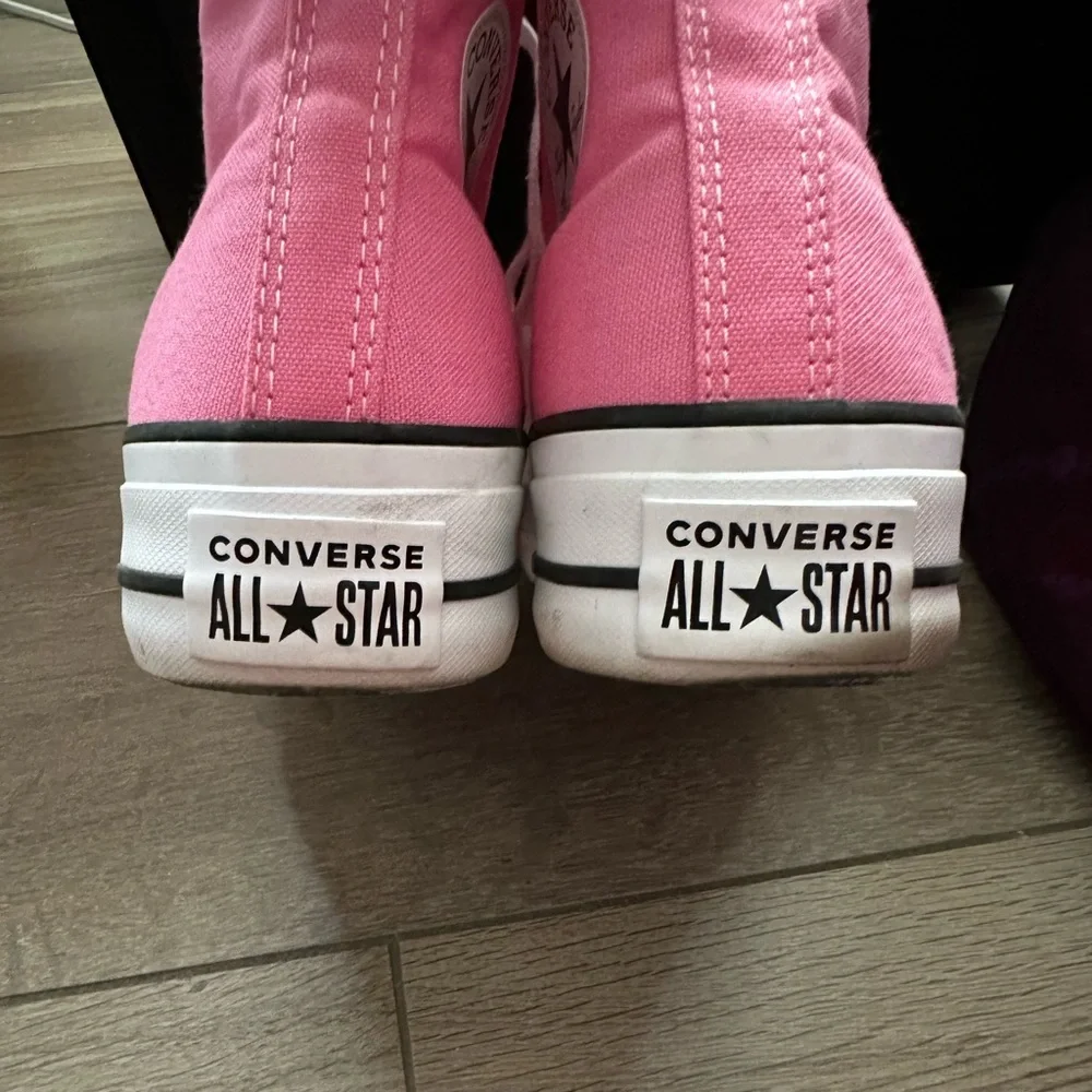 Platform Converse Pink High Top Chuck Taylor - Great Condition - Picture 3 of 7